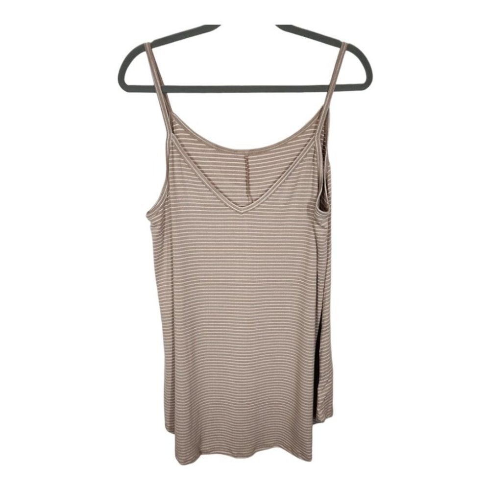 NWT Zenana V-Neck Tank Top Size 1X